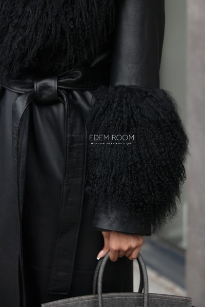 женская дублёнка с мехом ламы