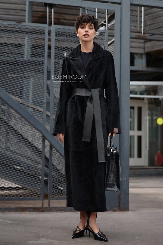 пальто - дублёнка от Donna Bacconi