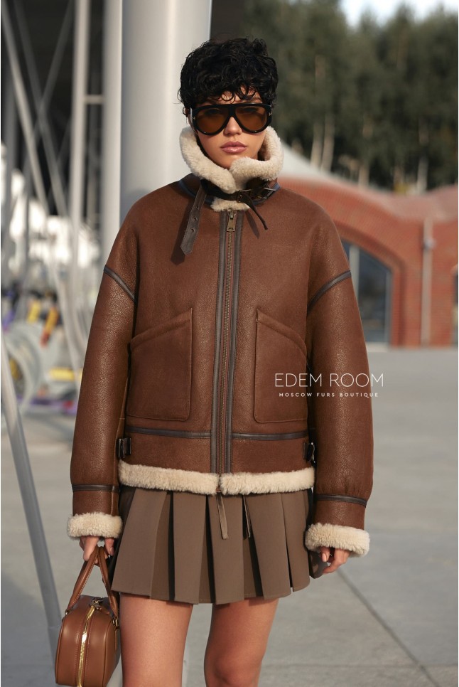 короткая дубленка