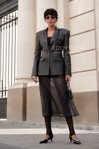 приталенный кожаный пиджак