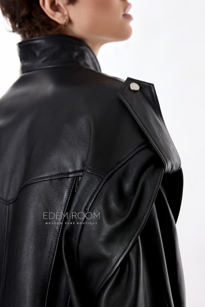 современная кожаная куртка