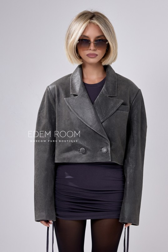 короткий пиджак из винтажной кожи