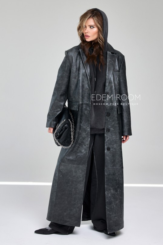 стильный кожаный плащ на пуговицах