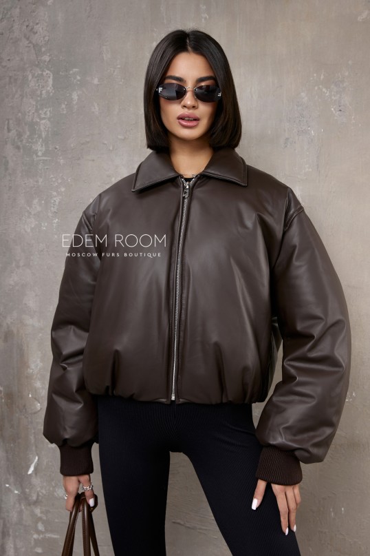 молодёжный кожаный пуховик