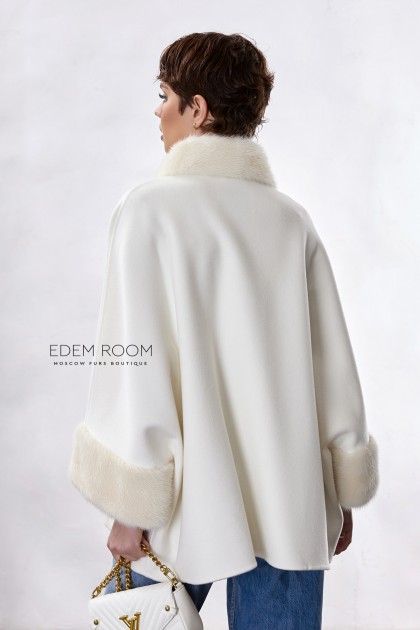 пальто - пончо с мехом