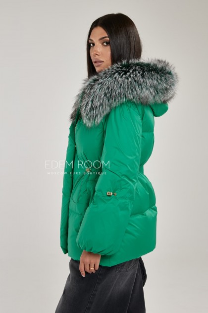 молодежная куртка на пуху 