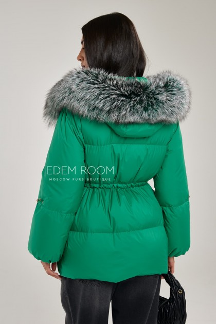 молодежная куртка на пуху 