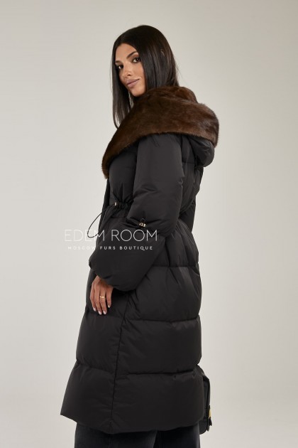 теплое пуховое пальто с мехом