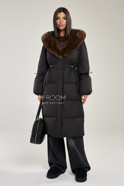 теплое пуховое пальто с мехом