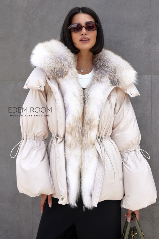 куртка - пуховик с мехом