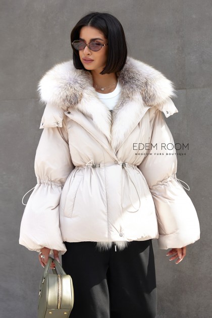 куртка - пуховик с мехом