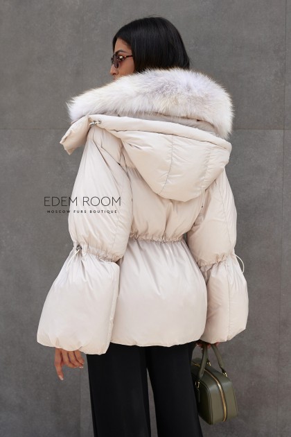 куртка - пуховик с мехом