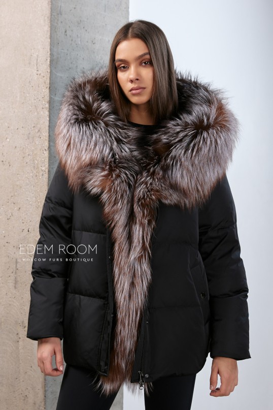 пуховая куртка с мехом