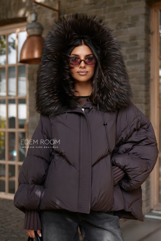 зимняя куртка пуховик с капюшоном