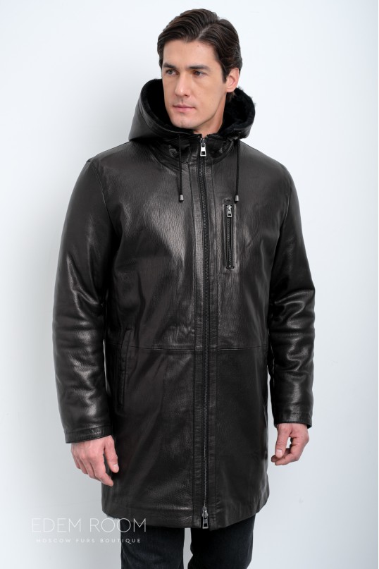 удлинённая мужская дублёнка с капюшоном удлинённая мужская дублёнка с капюшоном