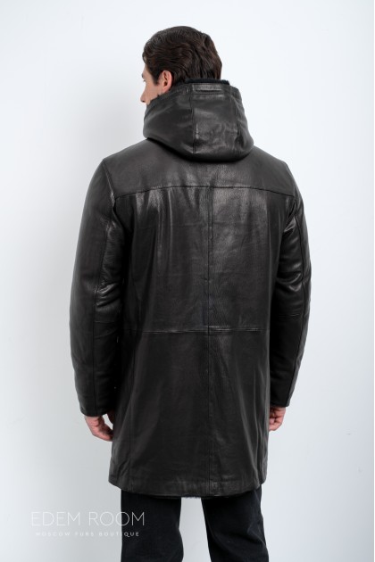 удлинённая мужская дублёнка с капюшоном удлинённая мужская дублёнка с капюшоном