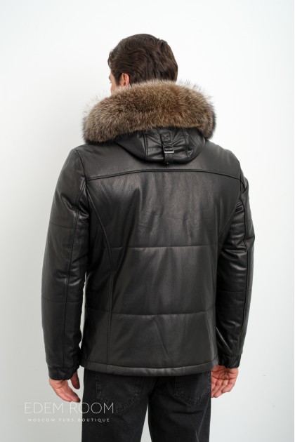 Утеплённая кожаная куртка с капюшоном