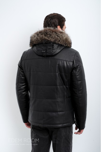 Теплая кожаная куртка для зимы