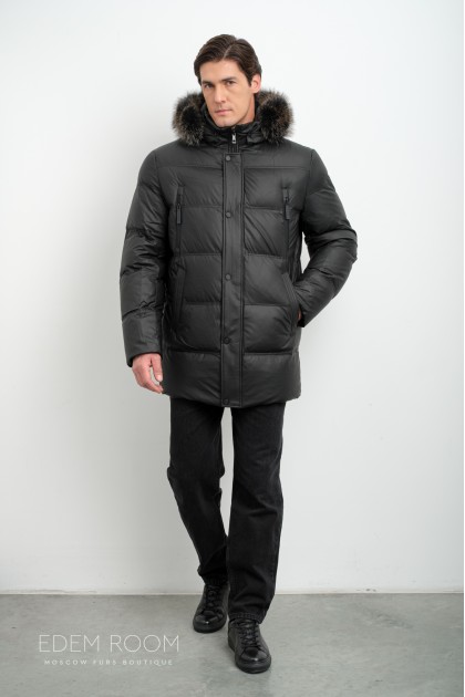 куртка - пуховик с мехом