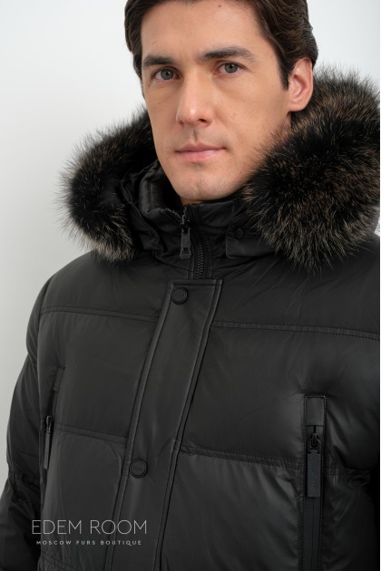 куртка - пуховик с мехом