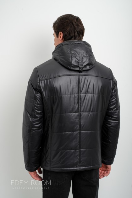 демисезонная тканевая куртка с капюшоном