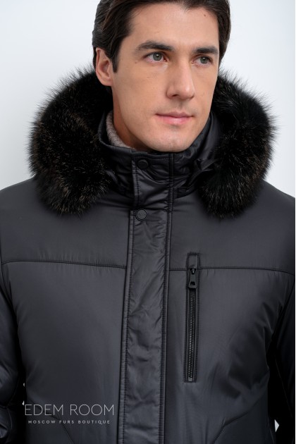 утеплённая куртка с капюшоном