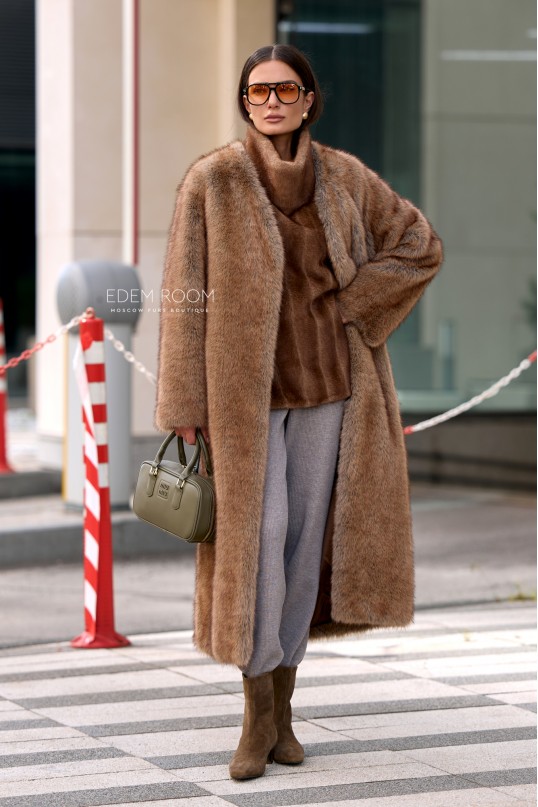 шуба из экомеха с манишкой 