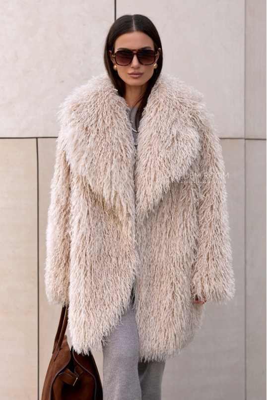 полушубок из  эко ламы