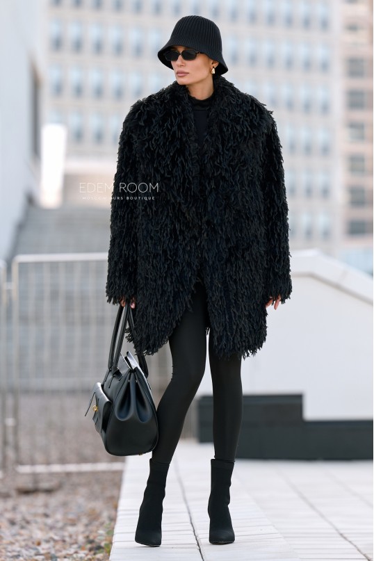 чёрная шуба из эко страуса