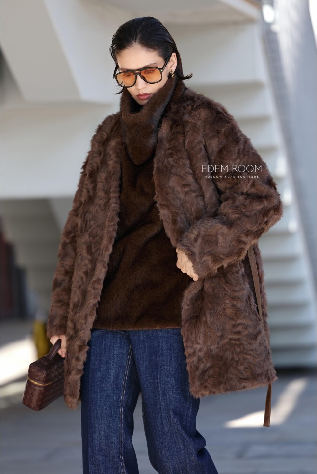 шуба с манишкой из эко-меха 