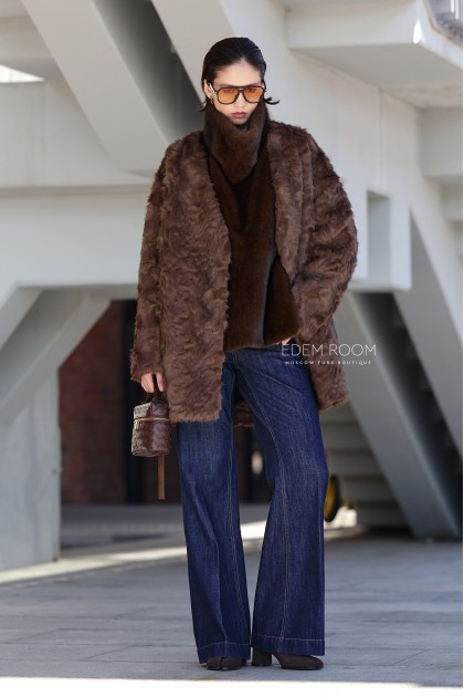 шуба с манишкой из эко-меха 