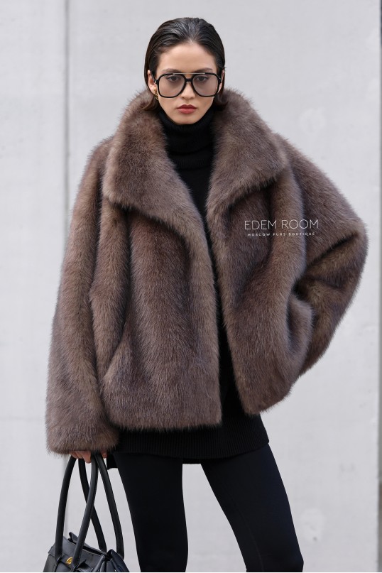куртка из эко меха под песец