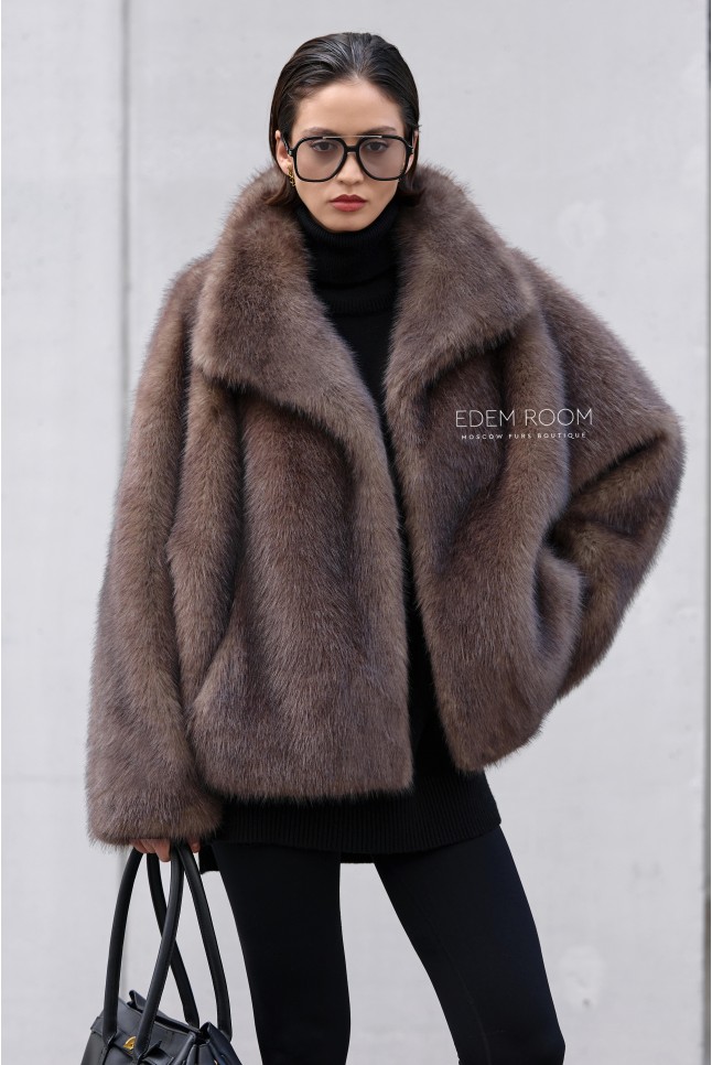 куртка из эко меха под песец