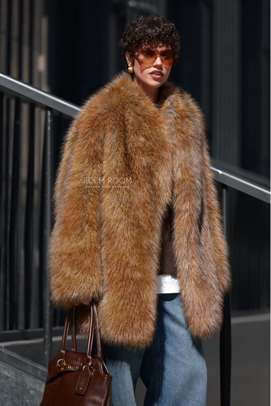 модная шуба из эко меха