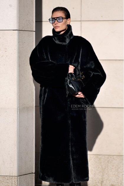 длинная шуба из эко - меха