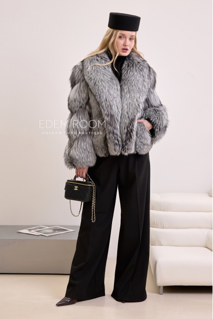 короткая шуба из чернобурой лисы