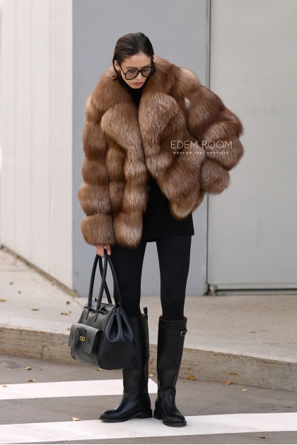 полушубок из рыжей лисы