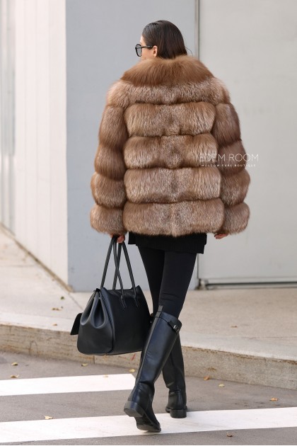 полушубок из рыжей лисы