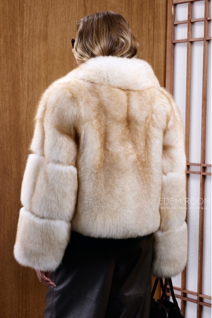 короткая шуба из финского песца