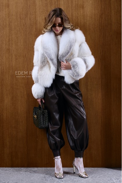 короткая шуба из аукционной лисы