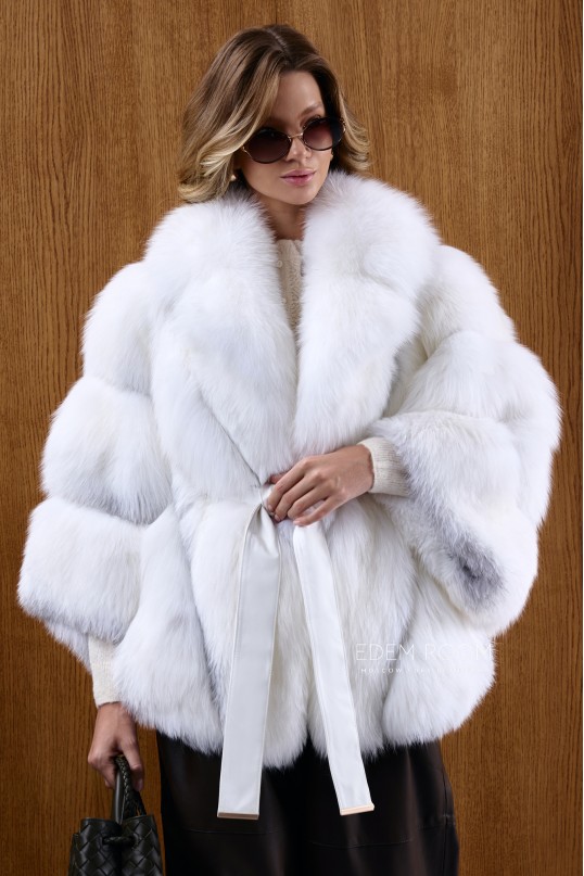 шуба - пончо из арктической лисы