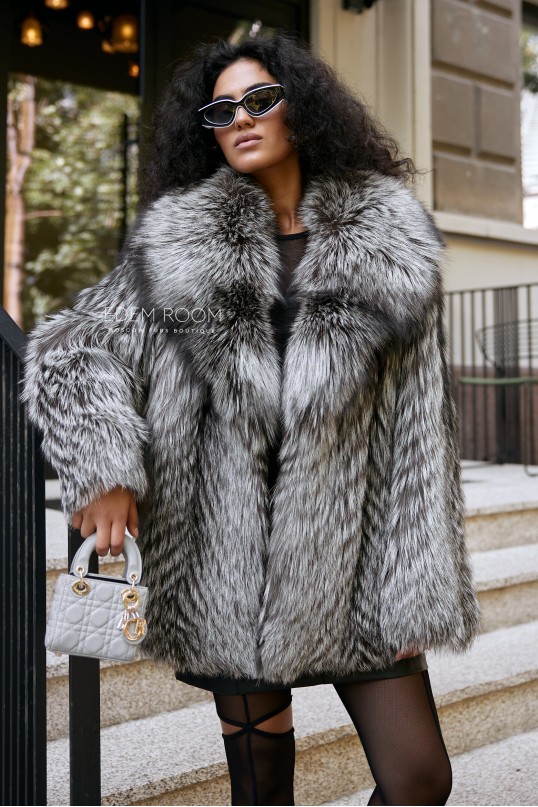 облегчённая шуба из чернобурой лисы