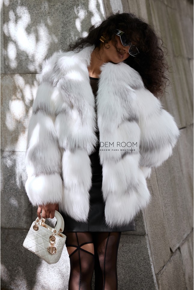 полушубок из арктической лисы