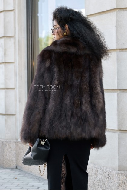 короткая шубка из лисы под соболь