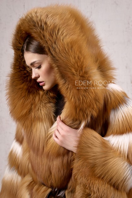 шуба - пончо из лисы с капюшоном