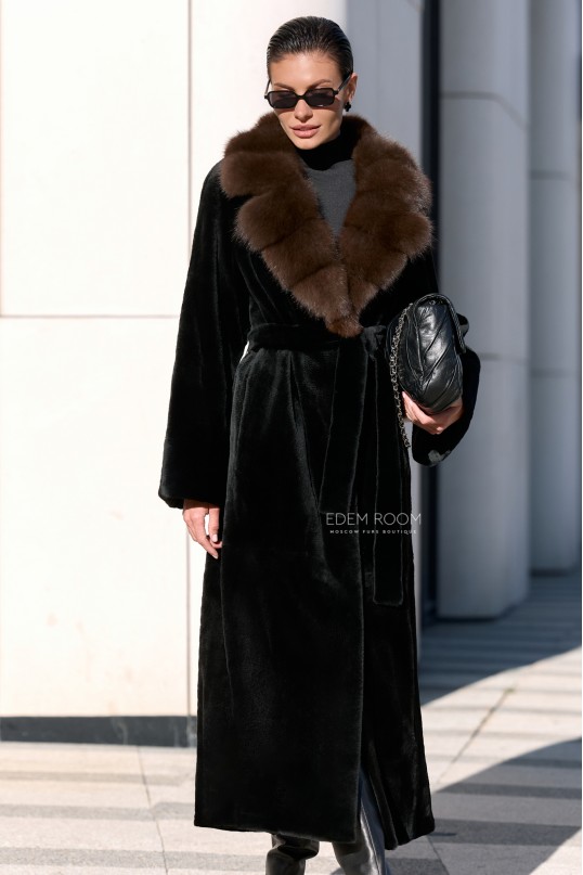 шуба из щипаной норки с куницей  шуба из щипаной норки с куницей