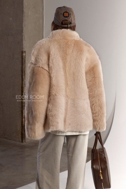 короткая дублёнка из меха тосканы 