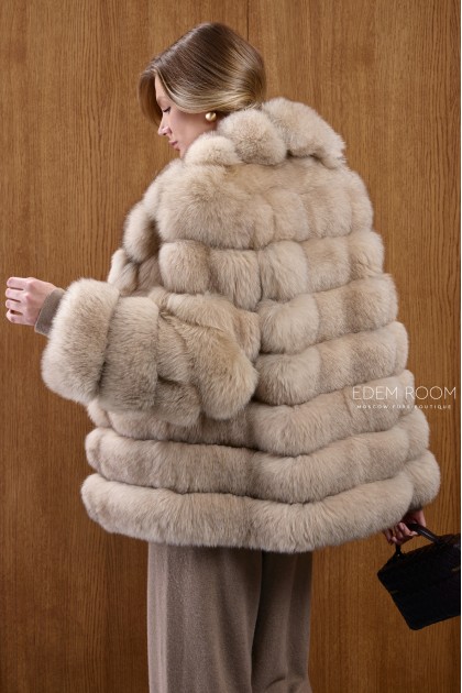 короткая шубка из финского песца