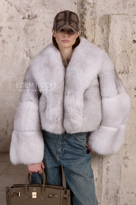 короткая шуба из песца