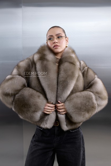 короткая шуба из финского песца